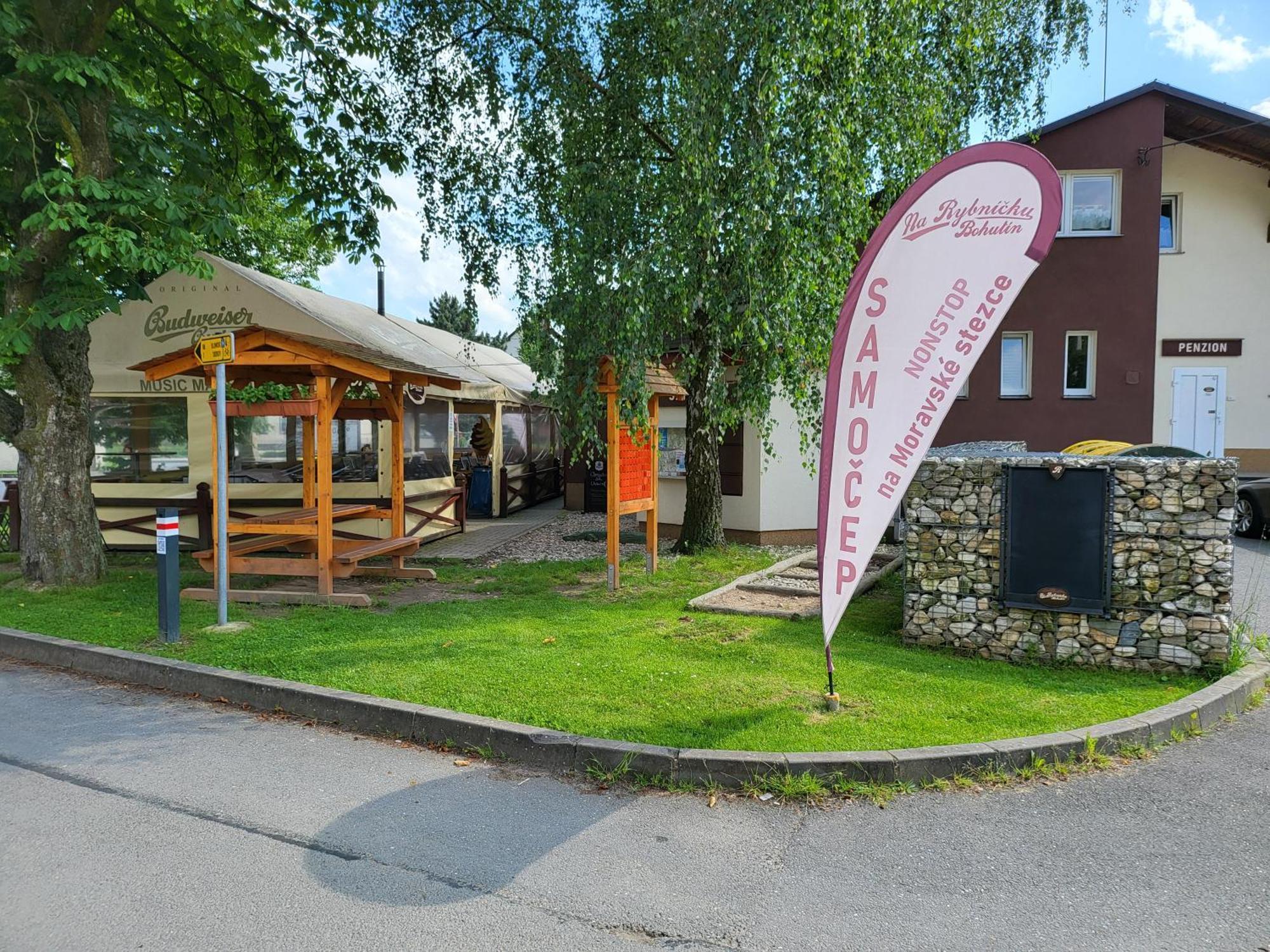 Hotel Na Rybníčku Bohutín Exteriér fotografie